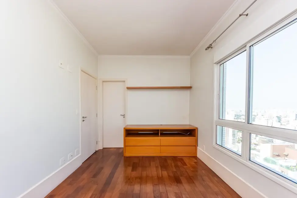 Foto 6 de Apartamento com 3 quartos à venda, 159m2 em Aclimação, São Paulo - SP