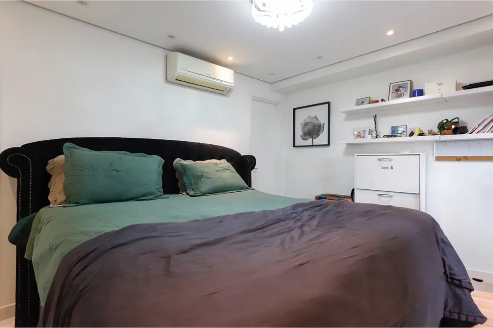 Foto 5 de Apartamento com 2 quartos à venda, 83m2 em Água Branca, São Paulo - SP