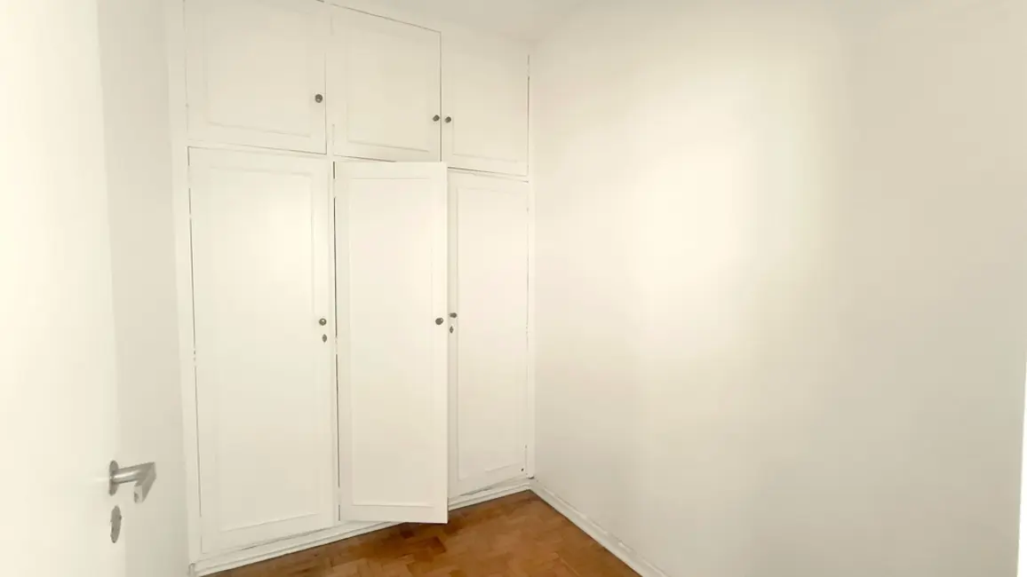 Apartamento com 3 quartos à venda, 175m2 em Cerqueira César, São Paulo - SP - imagem 8 Foto 8 de Apartamento com 3 quartos à venda, 175m2 em Cerqueira César, São Paulo - SP