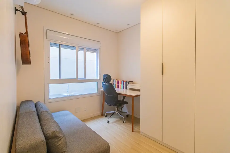 Foto 3 de Apartamento com 2 quartos à venda, 53m2 em Moema, São Paulo - SP