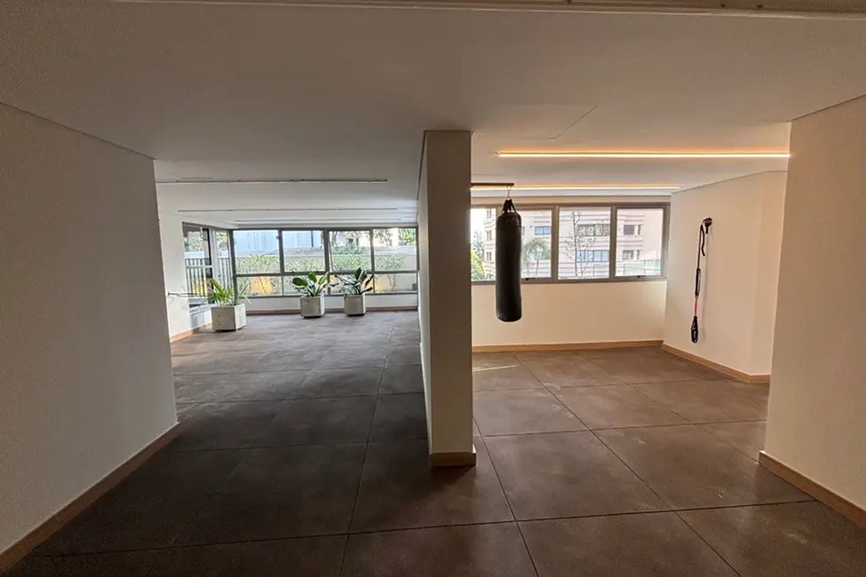 Foto 9 de Apartamento com 3 quartos à venda, 150m2 em Moema, São Paulo - SP