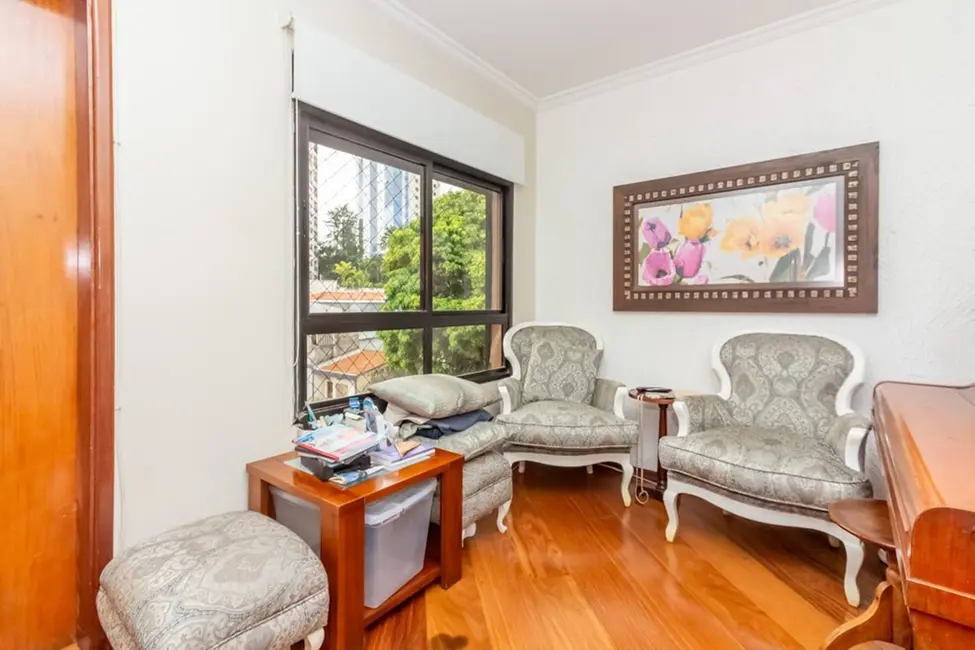 Apartamento com 4 quartos à venda, 198m2 em Aclimação, São Paulo - SP - imagem 3 Foto 3 de Apartamento com 4 quartos à venda, 198m2 em Aclimação, São Paulo - SP