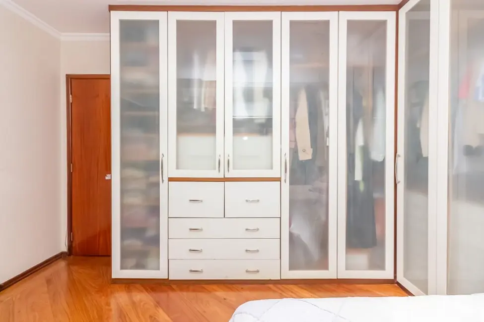 Apartamento com 4 quartos à venda, 198m2 em Aclimação, São Paulo - SP - imagem 9 Foto 9 de Apartamento com 4 quartos à venda, 198m2 em Aclimação, São Paulo - SP