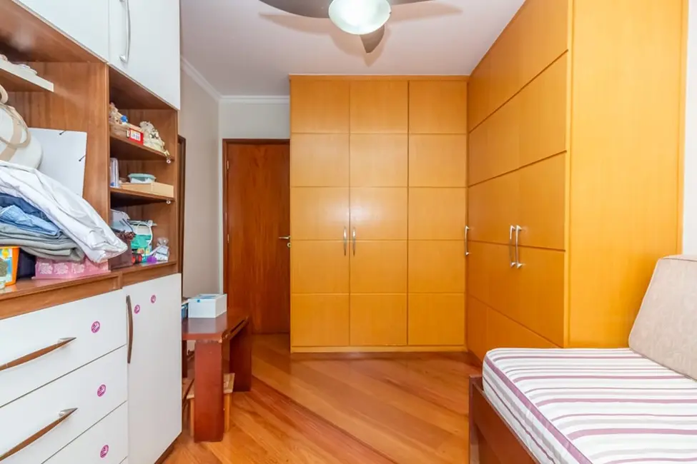 Apartamento com 4 quartos à venda, 198m2 em Aclimação, São Paulo - SP - imagem 6 Foto 6 de Apartamento com 4 quartos à venda, 198m2 em Aclimação, São Paulo - SP
