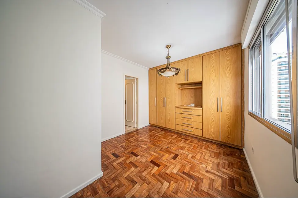 Apartamento com 4 quartos à venda, 126m2 em Vila Mariana, São Paulo - SP - imagem 9 Foto 9 de Apartamento com 4 quartos à venda, 126m2 em Vila Mariana, São Paulo - SP