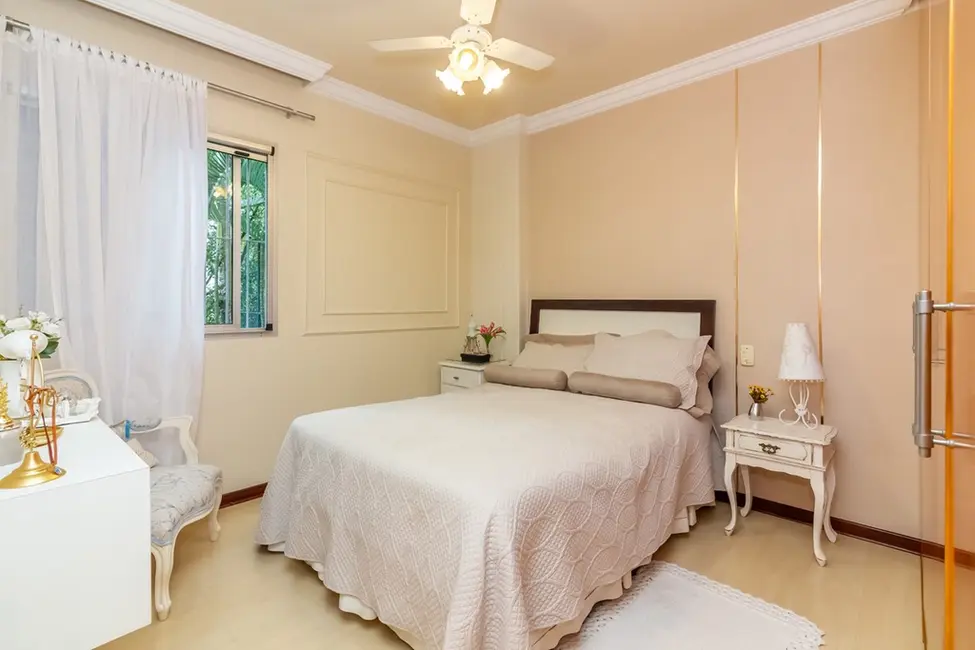 Apartamento com 3 quartos à venda, 103m2 em Vila Mariana, São Paulo - SP - imagem 3 Foto 3 de Apartamento com 3 quartos à venda, 103m2 em Vila Mariana, São Paulo - SP