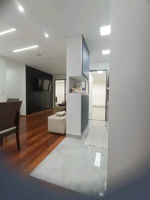 Apartamento com 3 quartos à venda, 5315m2 em Saúde, São Paulo - SP - imagem 1 Foto 1 de Apartamento com 3 quartos à venda, 5315m2 em Saúde, São Paulo - SP