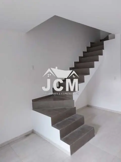 Foto 6 de Casa com 2 quartos à venda, 90m2 em Rio De Janeiro - RJ