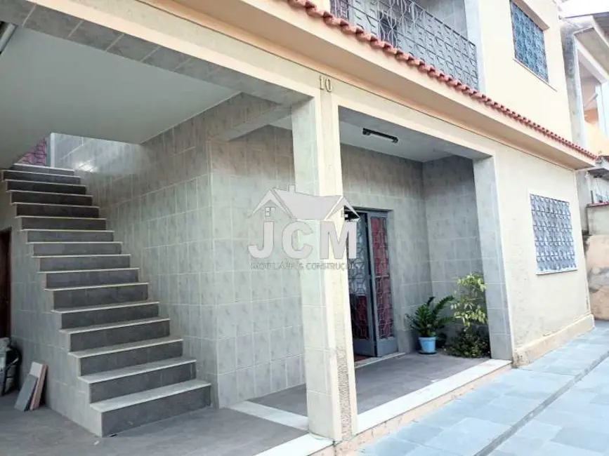 Foto 4 de Casa com 4 quartos à venda, 230m2 em Rio De Janeiro - RJ