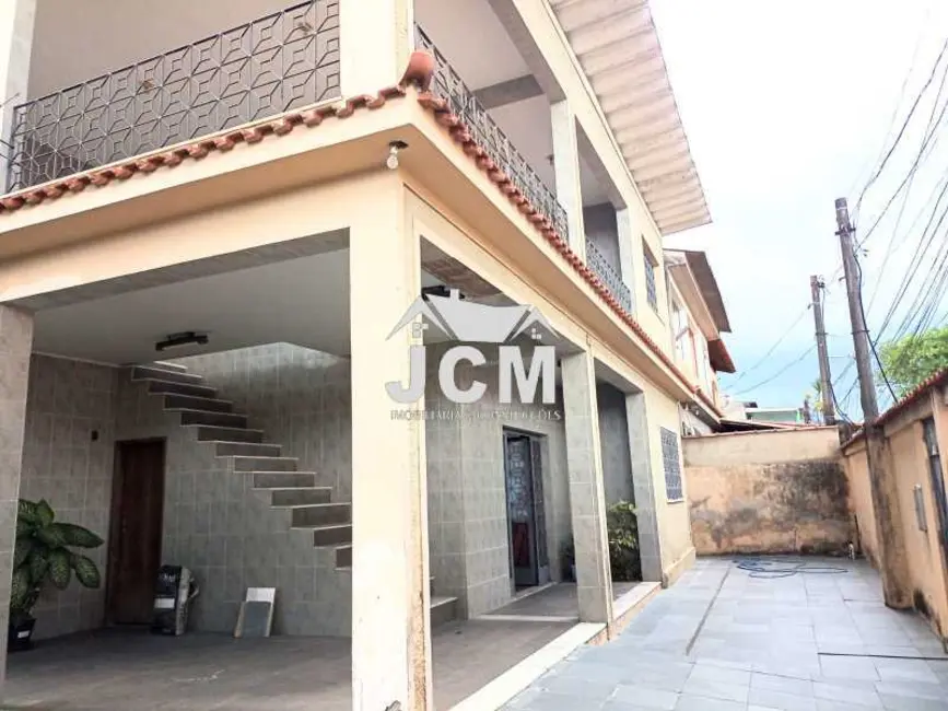 Foto 2 de Casa com 4 quartos à venda, 230m2 em Rio De Janeiro - RJ
