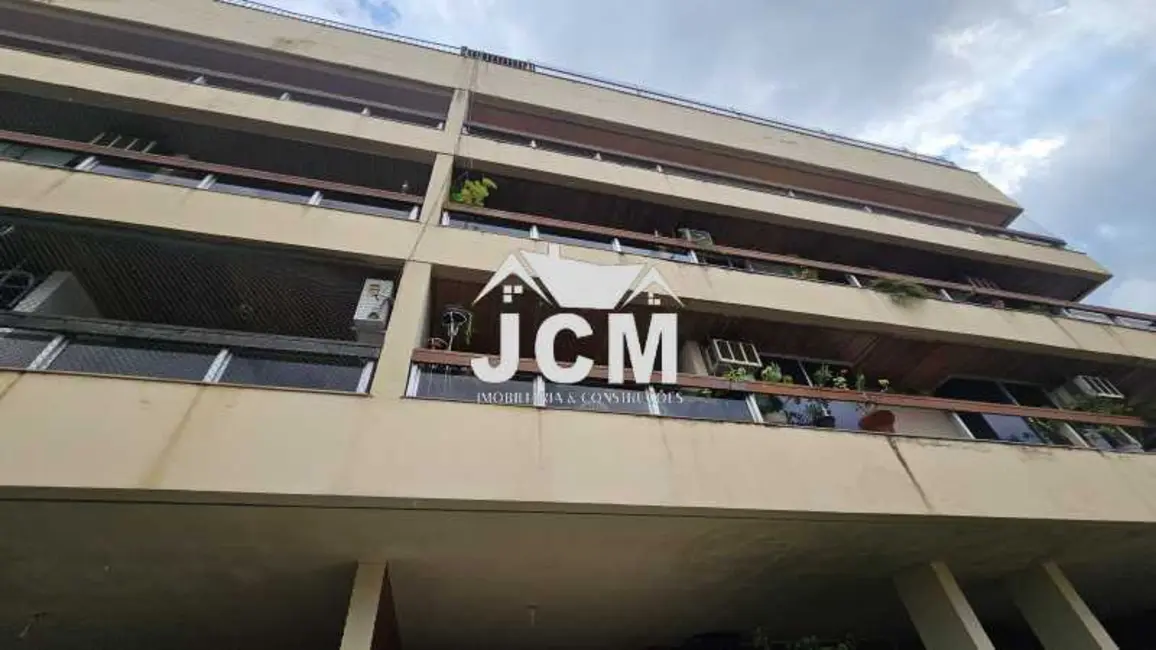 Apartamento com 3 quartos à venda, 2010m2 em Rio De Janeiro - RJ - imagem 1 Foto 1 de Apartamento com 3 quartos à venda, 2010m2 em Rio De Janeiro - RJ