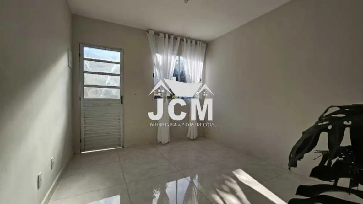 Casa de Condomínio com 2 quartos à venda, 55m2 em Rio De Janeiro - RJ - imagem 3 Foto 3 de Casa de Condomínio com 2 quartos à venda, 55m2 em Rio De Janeiro - RJ