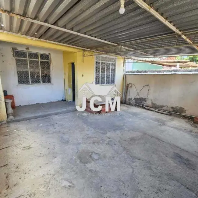 Foto 2 de Casa com 2 quartos à venda, 70m2 em Rio De Janeiro - RJ