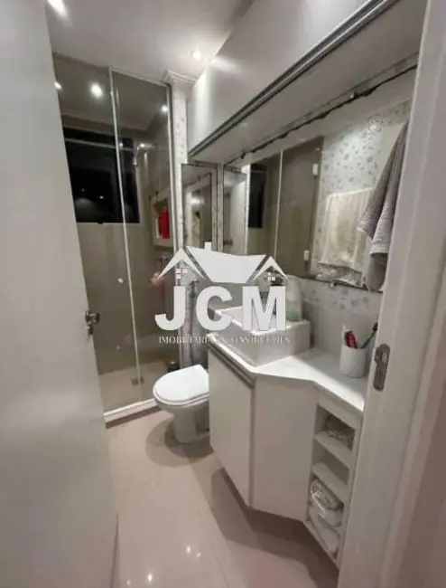 Apartamento com 2 quartos à venda, 45m2 em Rio De Janeiro - RJ - imagem 9 Foto 9 de Apartamento com 2 quartos à venda, 45m2 em Rio De Janeiro - RJ