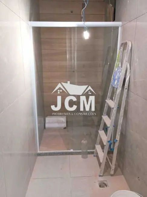 Foto 8 de Casa com 2 quartos à venda, 60m2 em Rio De Janeiro - RJ