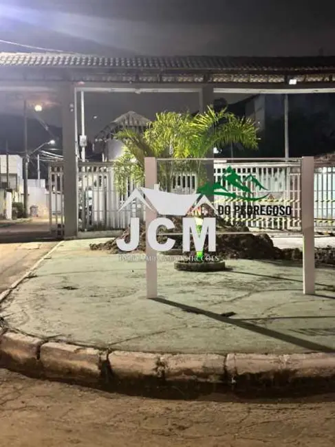 Foto 2 de Casa de Condomínio com 2 quartos à venda, 65m2 em Rio De Janeiro - RJ