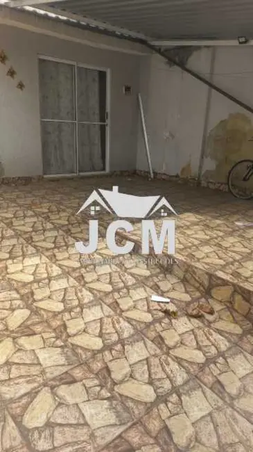 Casa com 2 quartos à venda, 100m2 em Rio De Janeiro - RJ - imagem 2 Foto 2 de Casa com 2 quartos à venda, 100m2 em Rio De Janeiro - RJ