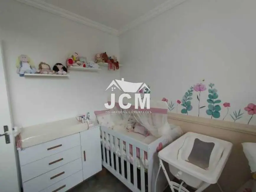 Apartamento com 2 quartos à venda, 45m2 em Rio De Janeiro - RJ - imagem 5 Foto 5 de Apartamento com 2 quartos à venda, 45m2 em Rio De Janeiro - RJ