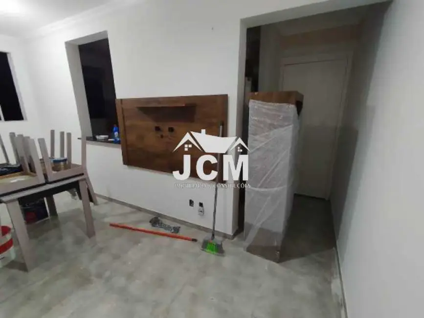 Apartamento com 2 quartos à venda, 45m2 em Rio De Janeiro - RJ - imagem 2 Foto 2 de Apartamento com 2 quartos à venda, 45m2 em Rio De Janeiro - RJ