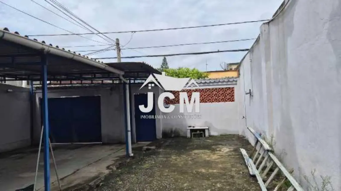 Foto 2 de Casa com 2 quartos à venda, 146m2 em Rio De Janeiro - RJ