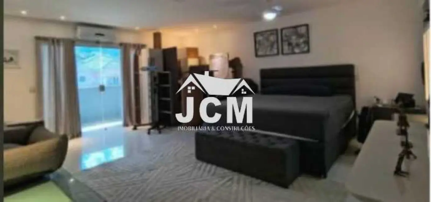 Casa de Condomínio com 4 quartos à venda, 200m2 em Rio De Janeiro - RJ - imagem 6 Foto 6 de Casa de Condomínio com 4 quartos à venda, 200m2 em Rio De Janeiro - RJ