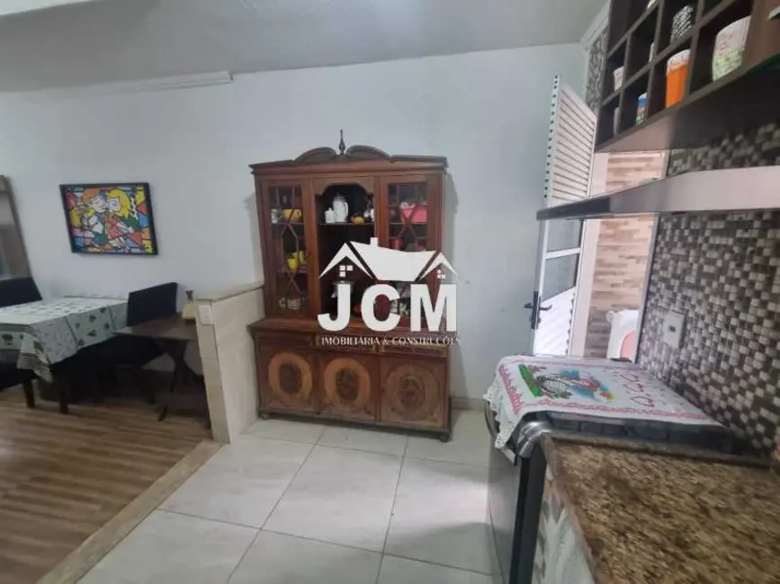 Foto 3 de Casa de Condomínio com 2 quartos à venda, 60m2 em Rio De Janeiro - RJ