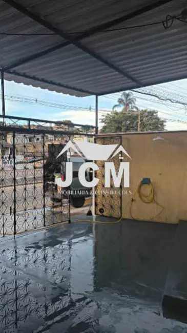 Foto 2 de Casa com 2 quartos à venda, 100m2 em Rio De Janeiro - RJ
