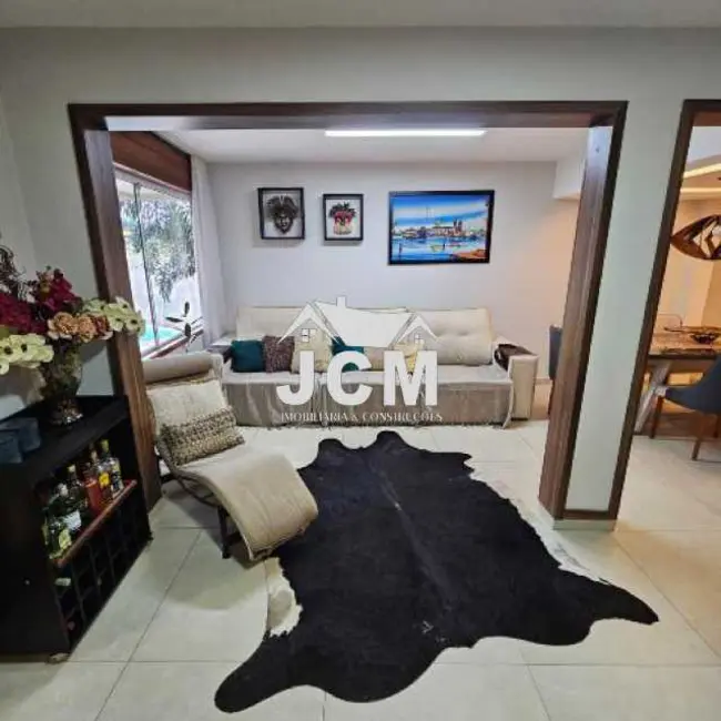 Foto 4 de Casa com 3 quartos à venda, 195m2 em Rio De Janeiro - RJ