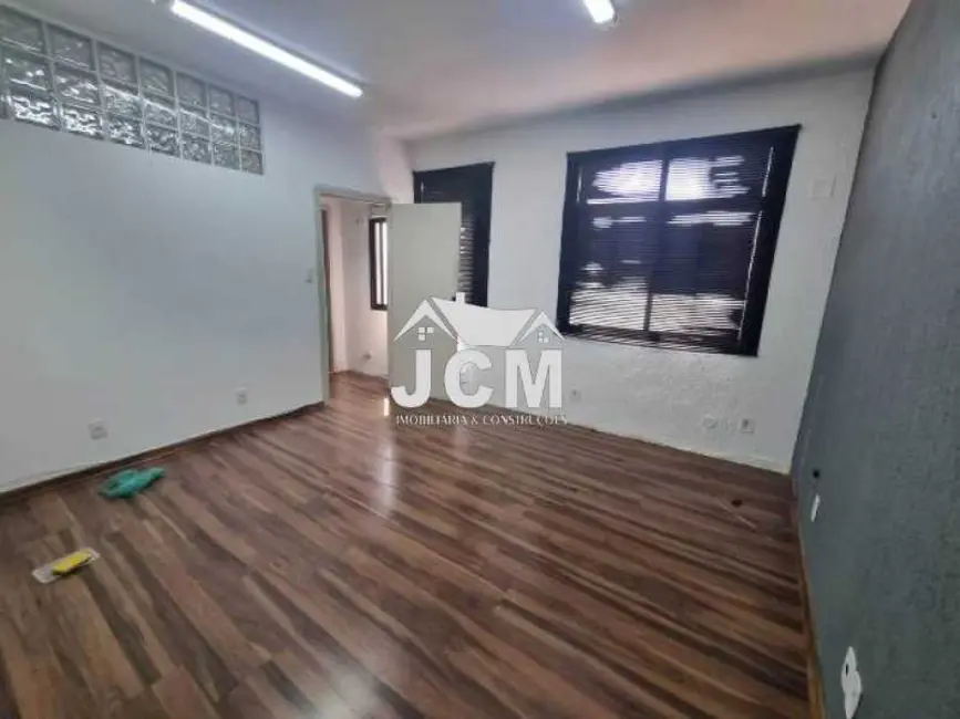 Foto 2 de Sala Comercial à venda, 32m2 em Sao Joao De Meriti - RJ