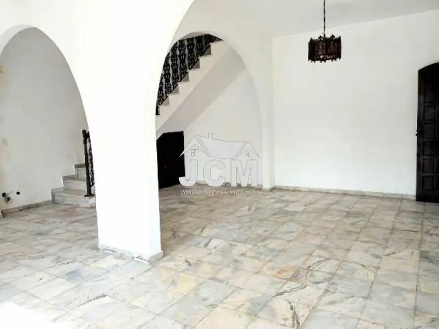 Foto 5 de Casa com 2 quartos à venda, 294m2 em Rio De Janeiro - RJ
