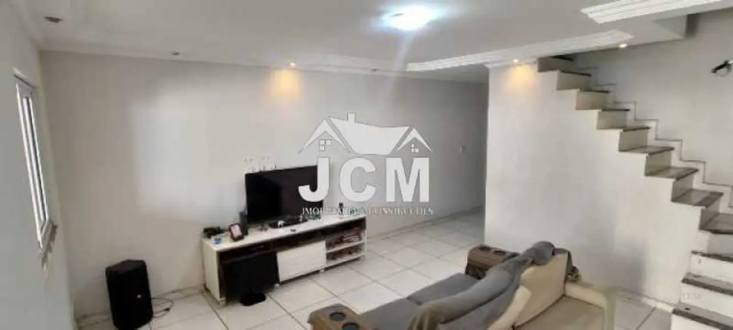 Casa com 2 quartos à venda, 112m2 em Rio De Janeiro - RJ - imagem 5 Foto 5 de Casa com 2 quartos à venda, 112m2 em Rio De Janeiro - RJ