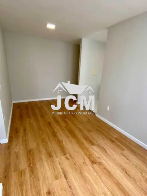 Apartamento com 2 quartos à venda, 40m2 em Rio De Janeiro - RJ - imagem 3 Foto 3 de Apartamento com 2 quartos à venda, 40m2 em Rio De Janeiro - RJ