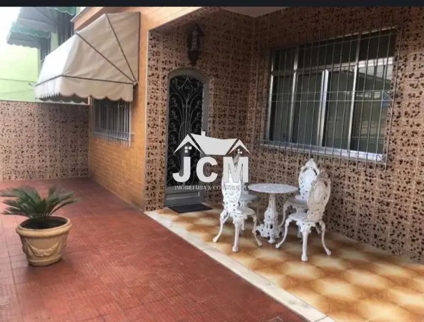 Foto 2 de Casa com 2 quartos à venda, 157m2 em Rio De Janeiro - RJ