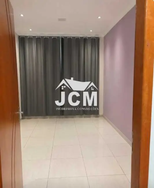 Casa com 2 quartos à venda, 105m2 em Rio De Janeiro - RJ - imagem 1 Foto 1 de Casa com 2 quartos à venda, 105m2 em Rio De Janeiro - RJ