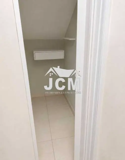 Casa com 2 quartos à venda, 105m2 em Rio De Janeiro - RJ - imagem 5 Foto 5 de Casa com 2 quartos à venda, 105m2 em Rio De Janeiro - RJ