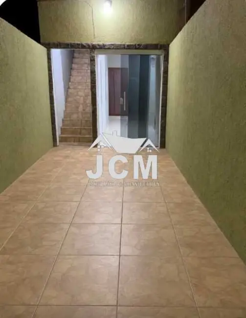 Casa com 2 quartos à venda, 105m2 em Rio De Janeiro - RJ - imagem 3 Foto 3 de Casa com 2 quartos à venda, 105m2 em Rio De Janeiro - RJ