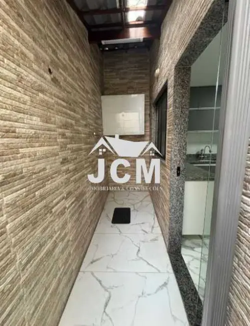 Casa com 2 quartos à venda, 95m2 em Rio De Janeiro - RJ - imagem 9 Foto 9 de Casa com 2 quartos à venda, 95m2 em Rio De Janeiro - RJ