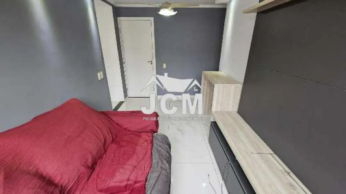 Foto 2 de Apartamento com 2 quartos à venda, 45m2 em Rio De Janeiro - RJ