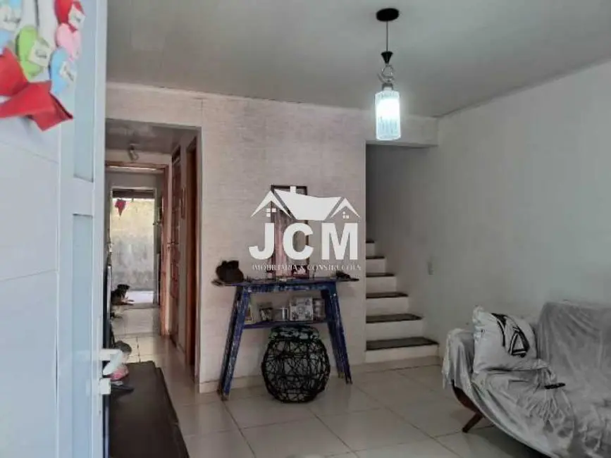 Foto 2 de Casa de Condomínio com 2 quartos à venda, 60m2 em Rio De Janeiro - RJ