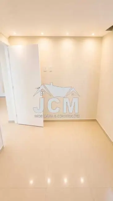 Apartamento com 2 quartos à venda, 47m2 em Rio De Janeiro - RJ - imagem 1 Foto 1 de Apartamento com 2 quartos à venda, 47m2 em Rio De Janeiro - RJ