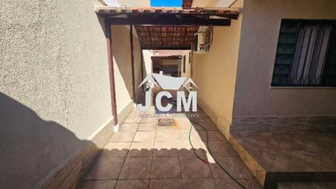 Foto 2 de Casa de Condomínio com 2 quartos à venda, 61m2 em Rio De Janeiro - RJ