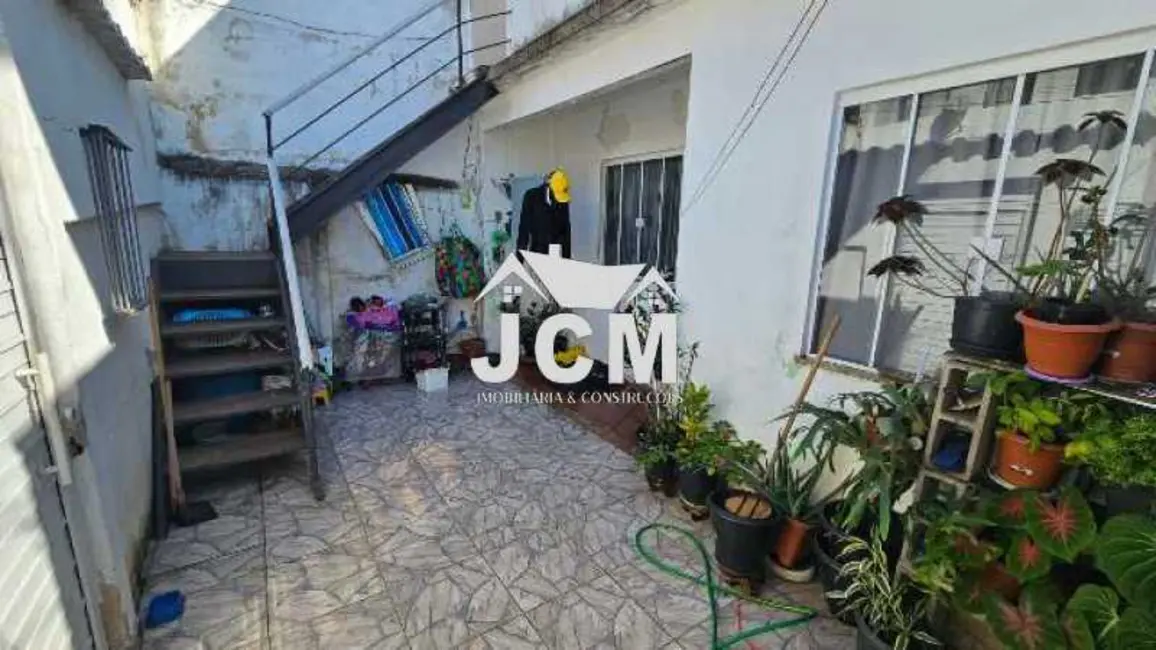 Casa com 2 quartos à venda, 60m2 em Rio De Janeiro - RJ - imagem 6 Foto 6 de Casa com 2 quartos à venda, 60m2 em Rio De Janeiro - RJ