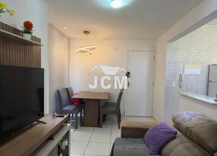 Apartamento com 2 quartos à venda, 45m2 em Rio De Janeiro - RJ - imagem 2 Foto 2 de Apartamento com 2 quartos à venda, 45m2 em Rio De Janeiro - RJ