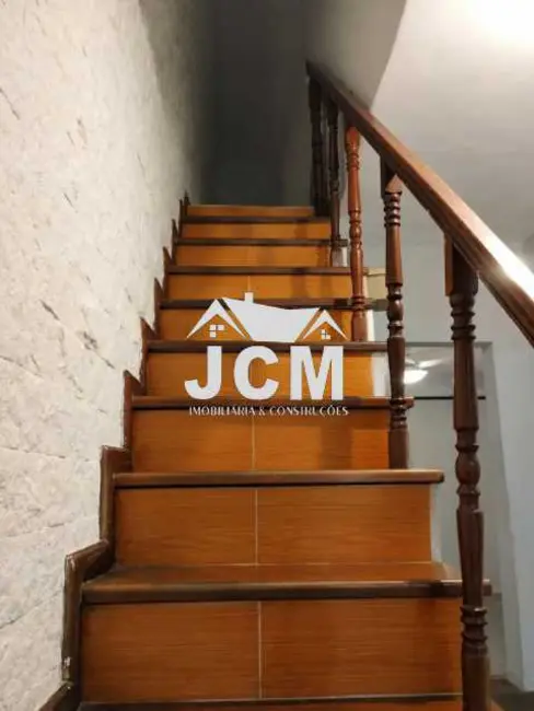 Foto 2 de Casa com 2 quartos à venda, 100m2 em Rio De Janeiro - RJ