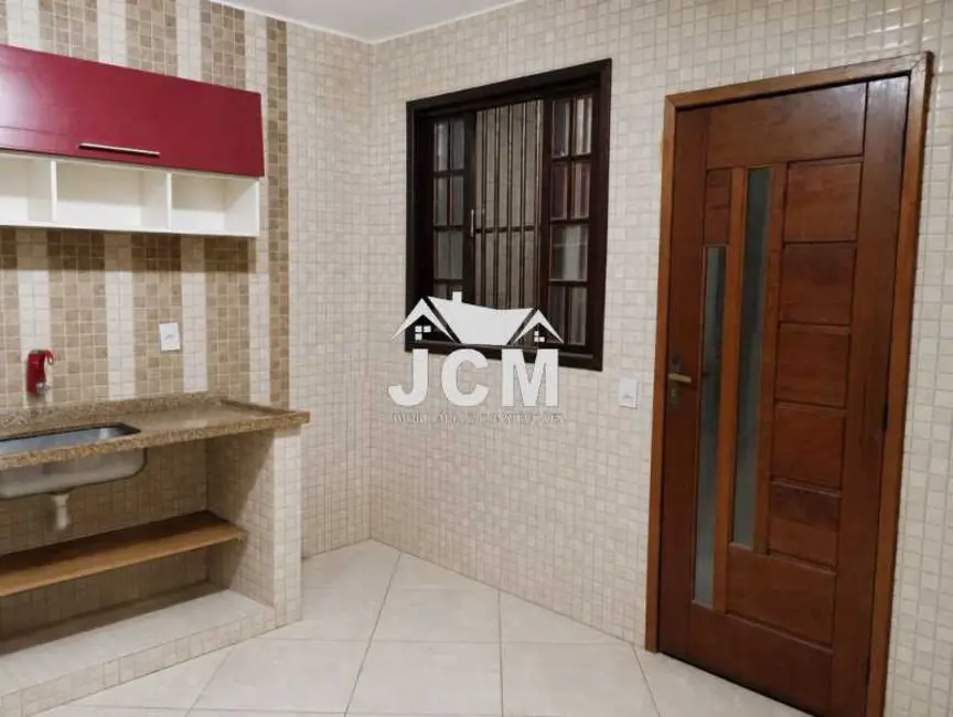 Foto 4 de Casa com 2 quartos à venda, 100m2 em Rio De Janeiro - RJ