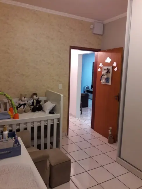 Foto 4 de Casa com 2 quartos à venda, 90m2 em Jardim São João, Itatiba - SP