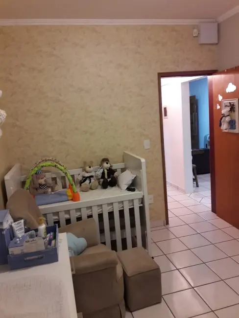 Foto 5 de Casa com 2 quartos à venda, 90m2 em Jardim São João, Itatiba - SP