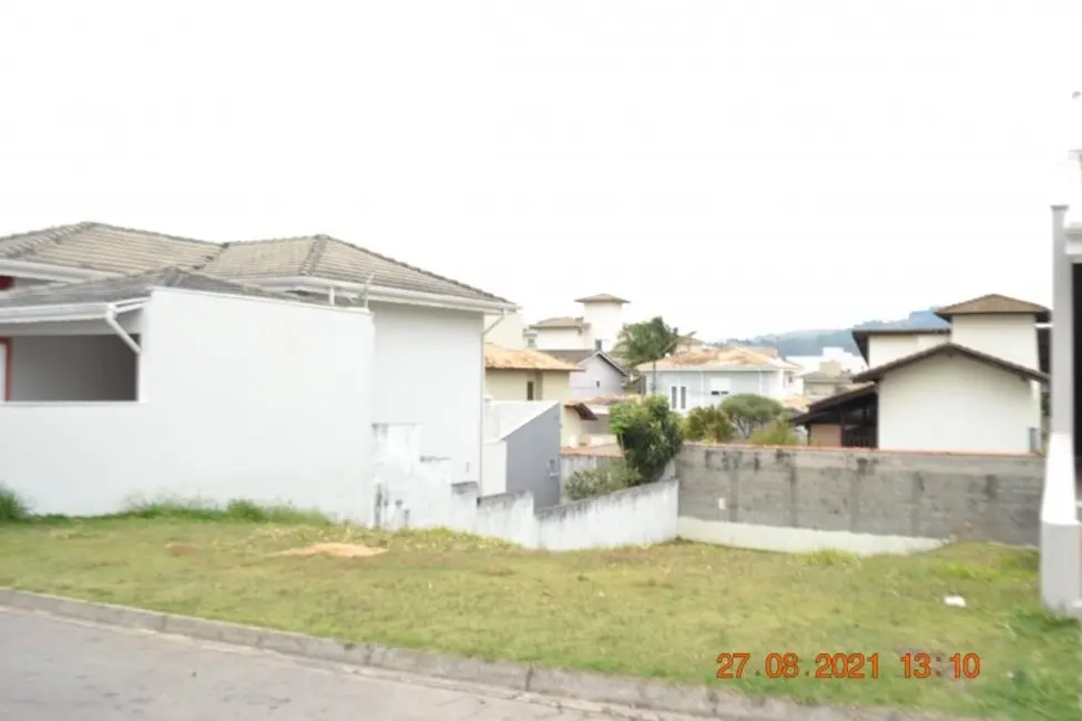 Foto 1 de Terreno / Lote à venda, 300m2 em Itatiba - SP