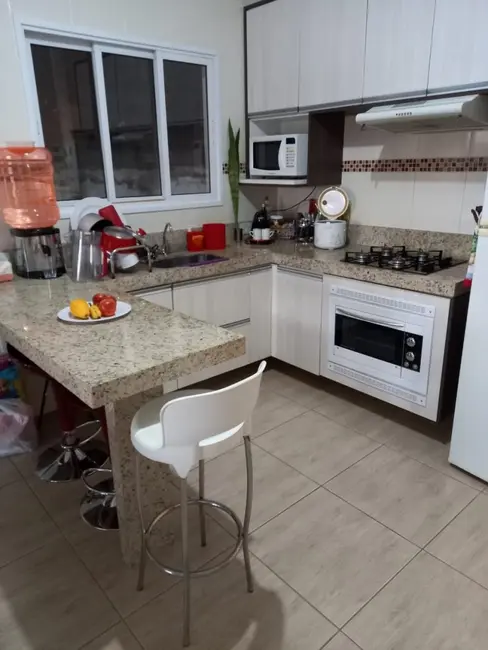 Foto 3 de Casa com 2 quartos à venda, 97m2 em Loteamento Parque da Colina II, Itatiba - SP