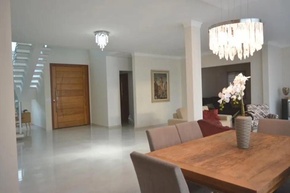 Foto 9 de Casa de Condomínio com 4 quartos à venda, 338m2 em Residencial Fazenda Serrinha, Itatiba - SP